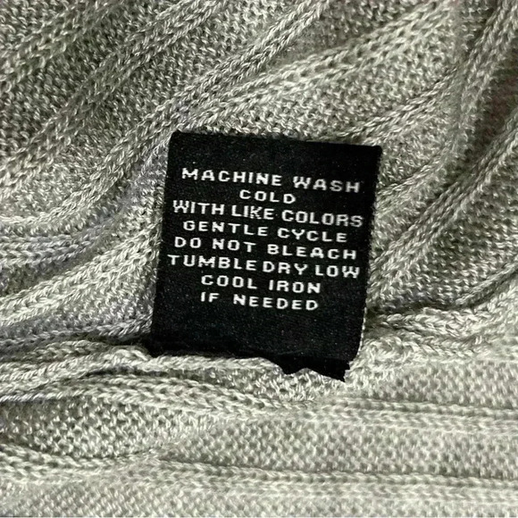 NWT Verve Ami Sleeveless Open Cardigan Duster Vest Light Gray Acrylic Size XL - Picture 6 of 7